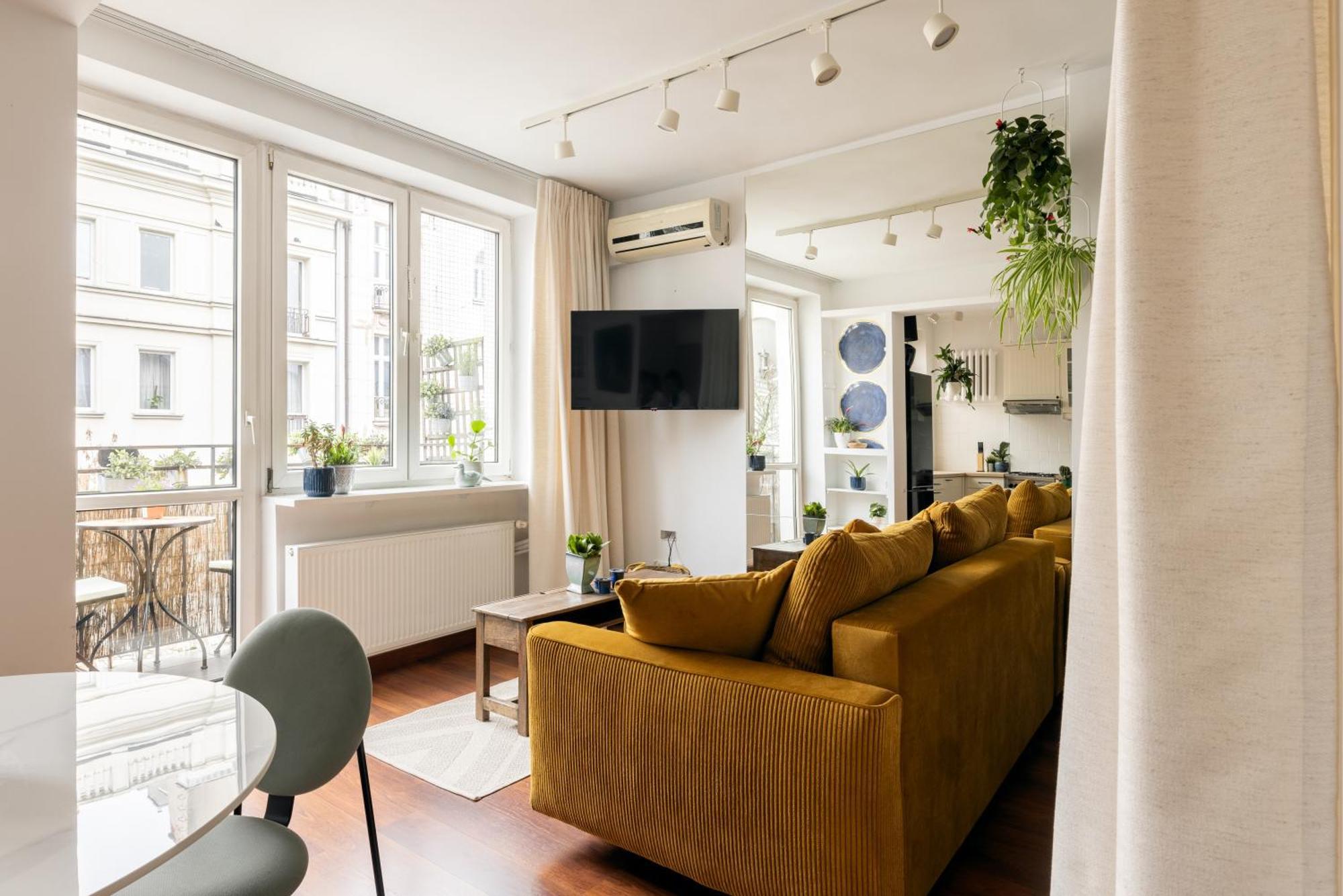 Relax Apartment Hoza / Poznanska Варшава Екстер'єр фото