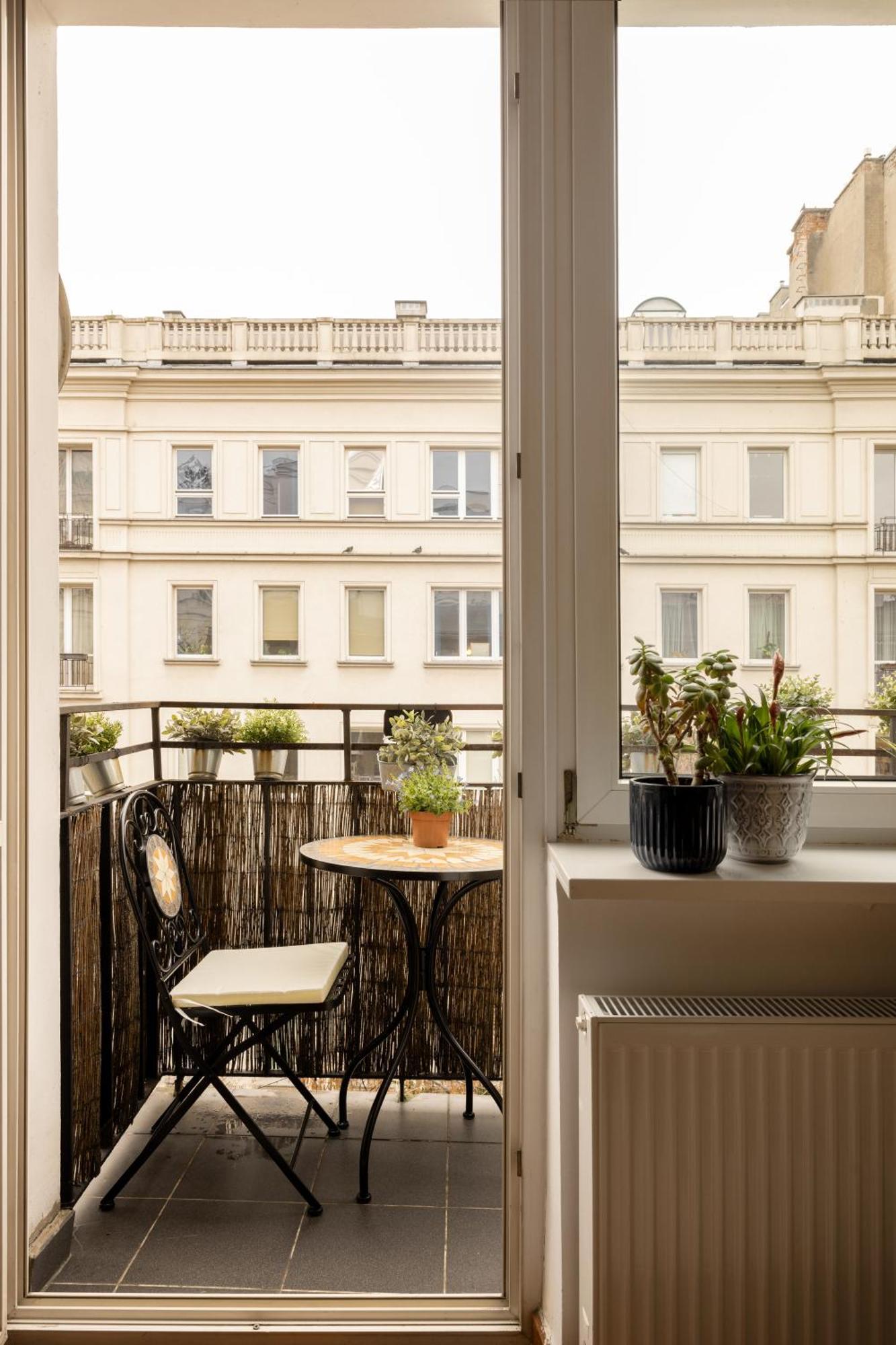 Relax Apartment Hoza / Poznanska Варшава Екстер'єр фото